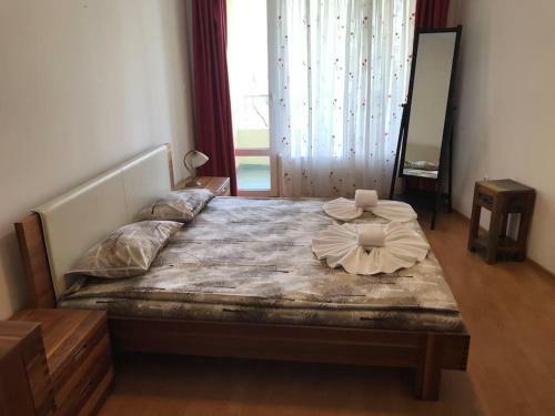 Amazing 2 Bedroom Apartment Next To The Beach