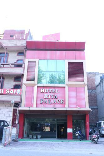 Hotel Riya Palace