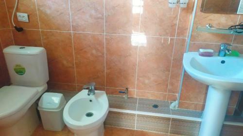 Hotel Zeto - ????