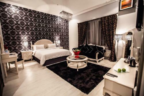 Hotel Ak's Reserve