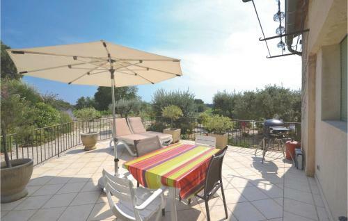 Holiday Home Mas Des Oliviers O-840