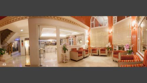 Hotel Versalles