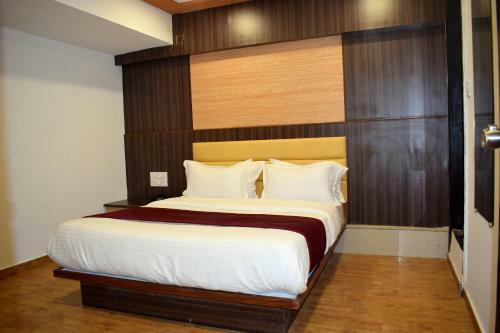 Hotel Palak Palace