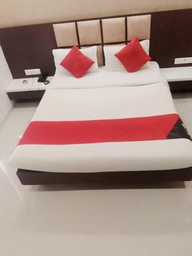 Hotel Airport Inn One