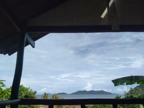 Hostal Neeno Hut