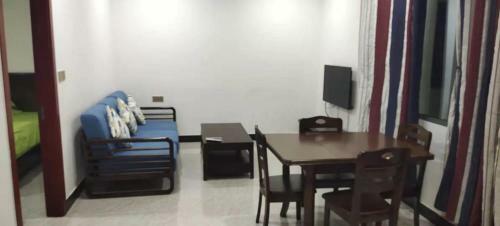Time Square Apartment & Hotel