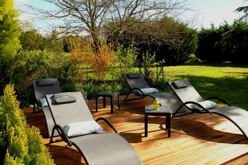 Hostal Le Mas Des Cerisiers