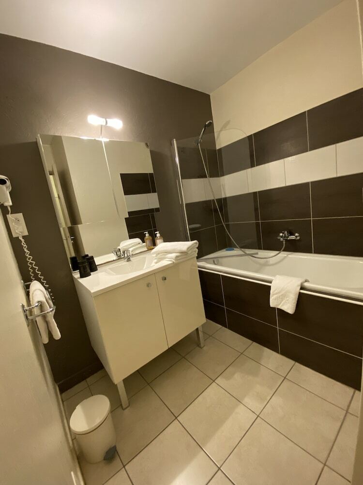 Inter-hotel M�di�val