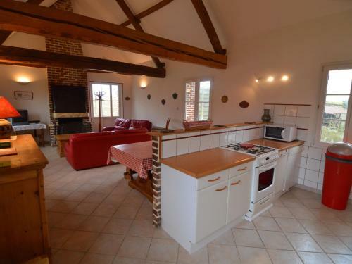 Holiday Home La Ferme De Lambus Mouriez