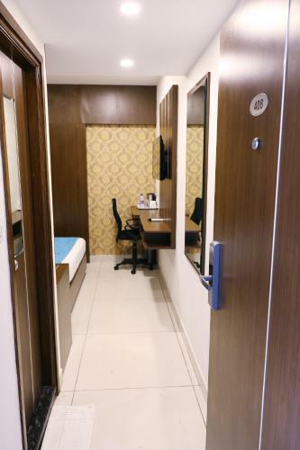 Hotel Blue Ocean Residency