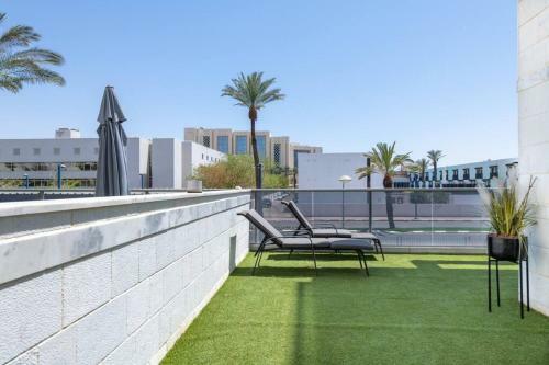 Apartamento Pool Side Luxury Suite At Royal Park-new Listing