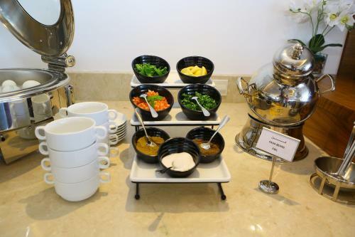 Weekend Hotel Sari