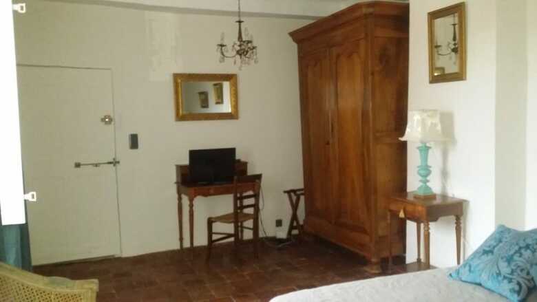 Bed & Breakfast Maison Saint Louis