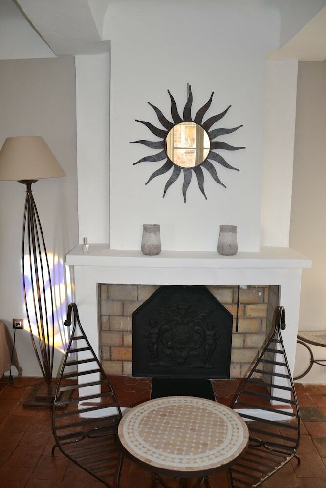 Bed & Breakfast Maison Saint Louis