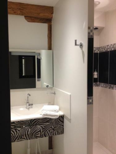 Hostal Les Tournelles