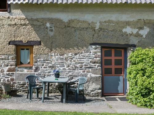 Holiday Home La Petite Grenterie Gouvets