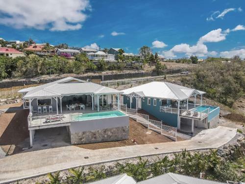 Villa Resplendissante Avec 3ch, Piscine, Vue Mer