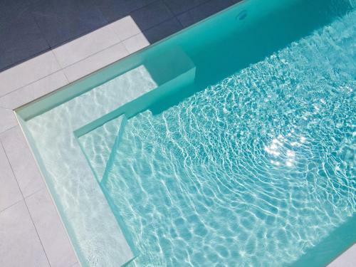 Villa Resplendissante Avec 3ch, Piscine, Vue Mer