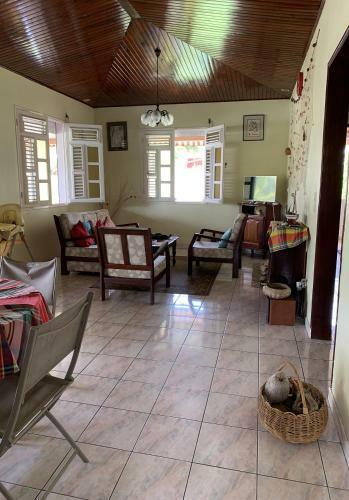 Apartamento H�bergement Mouchas F4 - Dans Villa Les Polycias