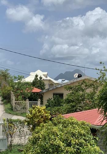 Apartamento H�bergement Mouchas F4 - Dans Villa Les Polycias