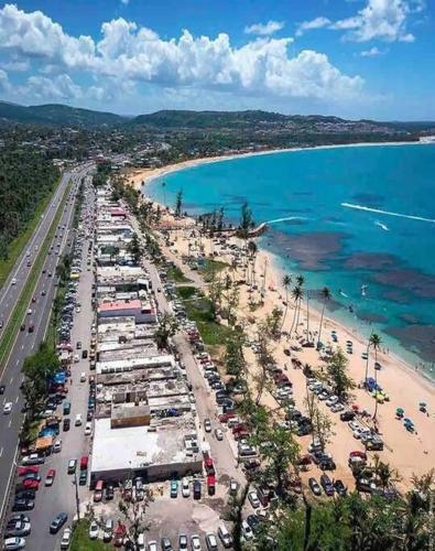 Apartamento 3 Bedroom Apt. Close To Main Beaches/ Attractions