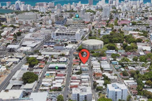Central Location Apartment With Wifi + AC