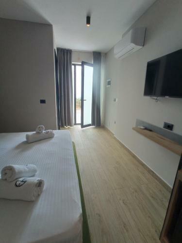 Gogo's Boutique Hotel