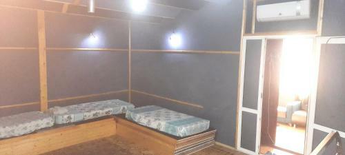 Famana Hostel