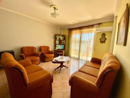 Family Friendly 2-bedroom Apartment In Durres :)
