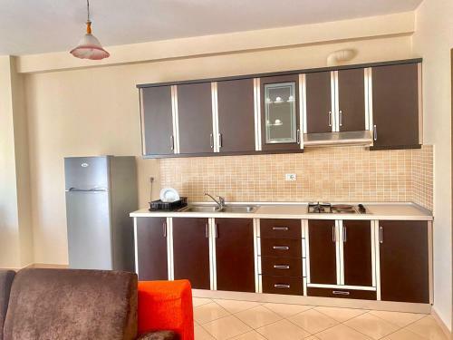 Rusi Apartments