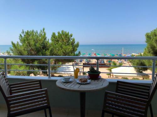 Seaview Apartment By Rumar