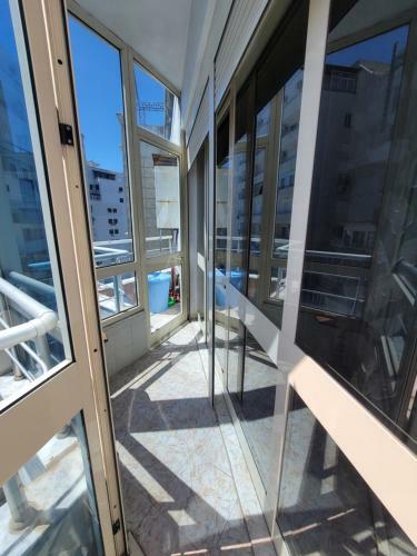 Apartament 37 In Bus Station