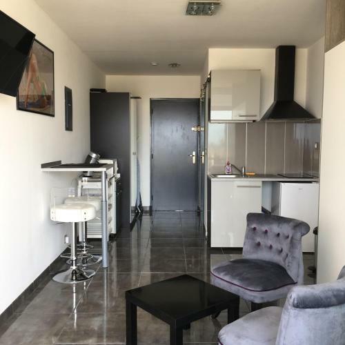 Apartamento Studio H�liopolis Village Naturiste