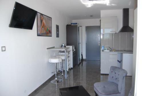 Apartamento Studio H�liopolis Village Naturiste