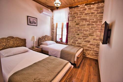 Hostal 4 Rooms Since 1950