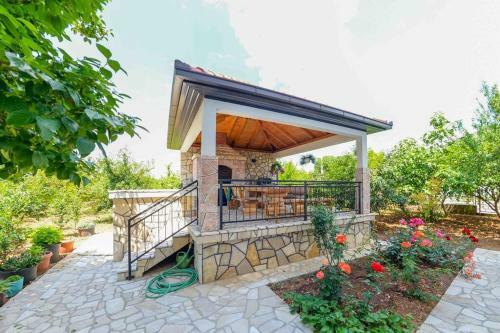 Villa Atl