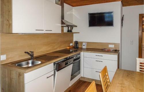 Nice Apartment In Altenmarkt With 3 Bedrooms