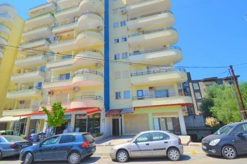 Boni Apartments