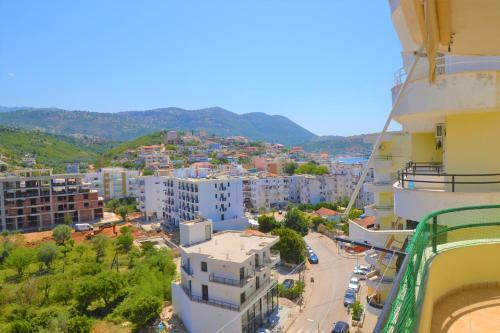Boni Apartments