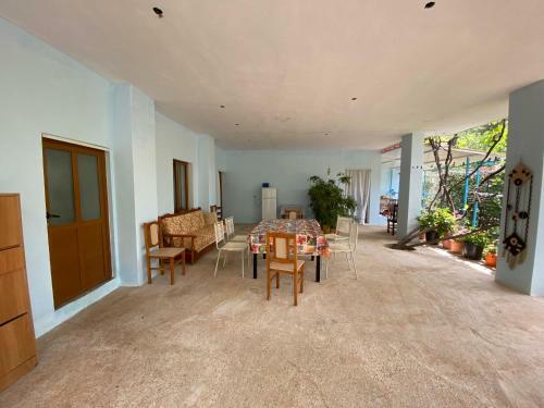 Pineside Rooms