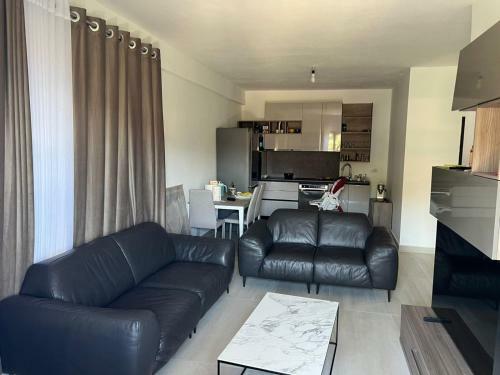 Himara Apartment