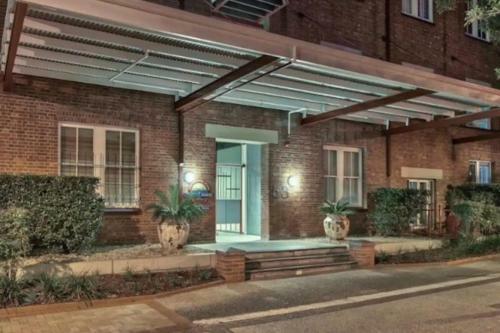 Spacious 1 Bedroom Apartment In Teneriffe Brisbane
