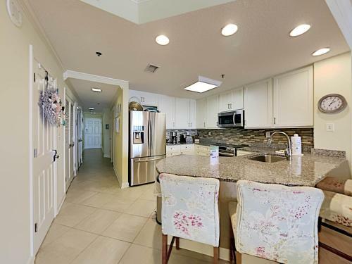 Apartamento The Enclave #1006