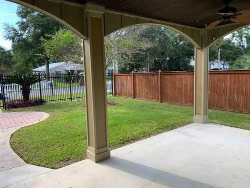 Bear Pt Pet Friendly Retreat