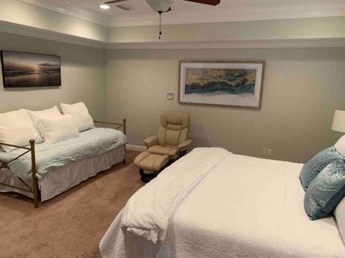 Bear Pt Pet Friendly Retreat