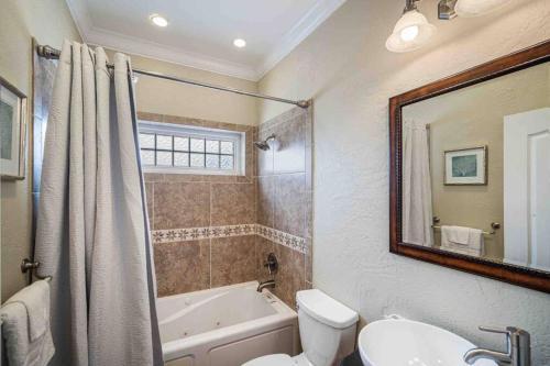 Bear Pt Pet Friendly Retreat