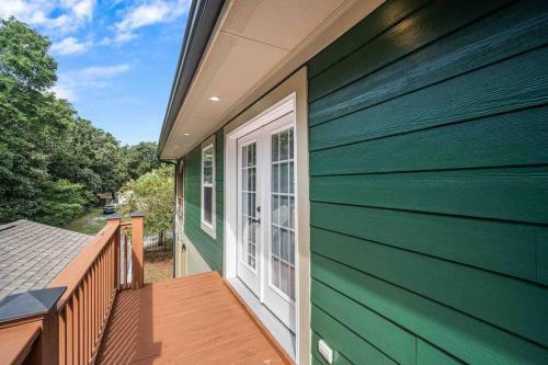 Bear Pt Pet Friendly Retreat