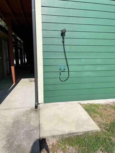 Bear Pt Pet Friendly Retreat