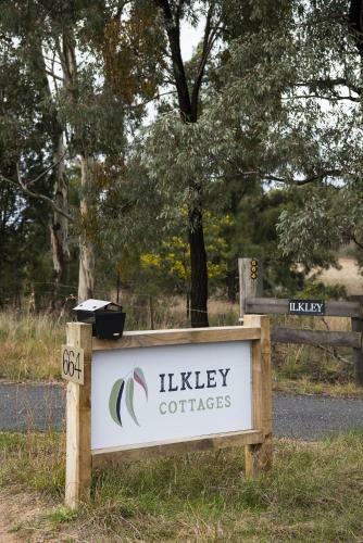 "ilkley House" - Regional Rustic Charm