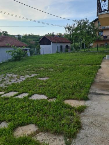 Apartamento Ku?a Za Odmor (House For Vacation)